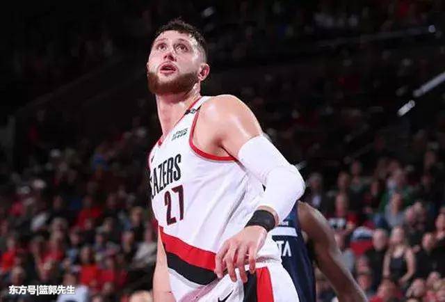  唐斯20+20，尼克斯惨败森林狼  