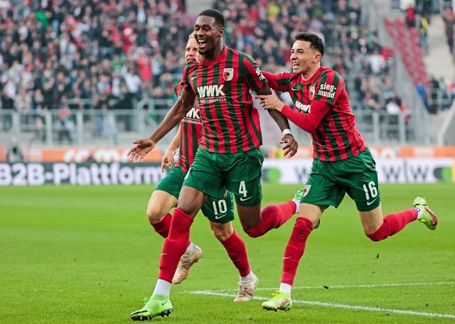  奥格斯堡替补奇兵建功改写德甲比赛走势